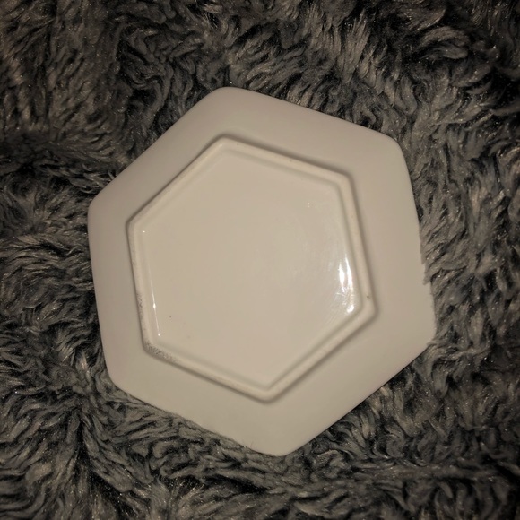 Pier 1 Catch-All Jewelry/Rings Dish - Picture 4 of 4